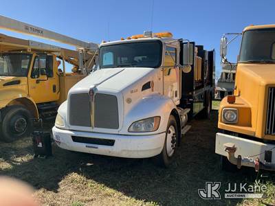 2009 Kenworth T270/T300 Lube Truck