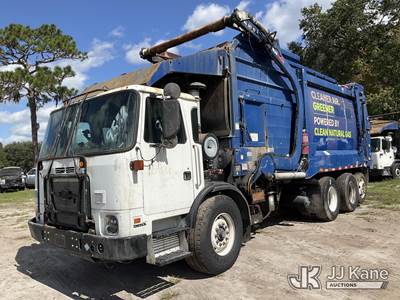 2017 Autocar ACX Xpeditor T/A Garbage/Compactor Truck