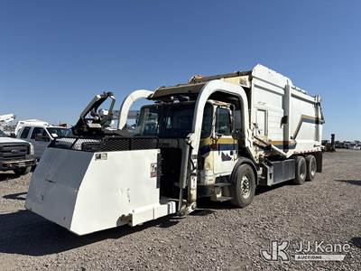 2011 Autocar ACX Xpeditor Garbage/Compactor Truck