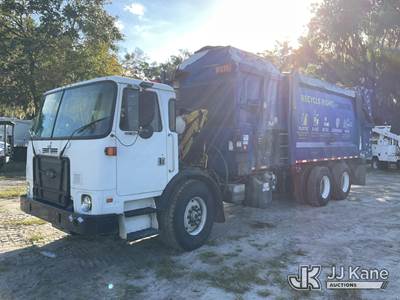 2019 Autocar ACX64 Garbage/Compactor Truck