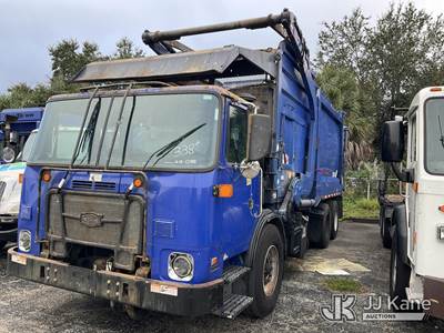 2020 Autocar Xpeditor Front Load T/A Trash Truck