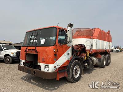 2012 Autocar Xpeditor Garbage/Compactor Truck