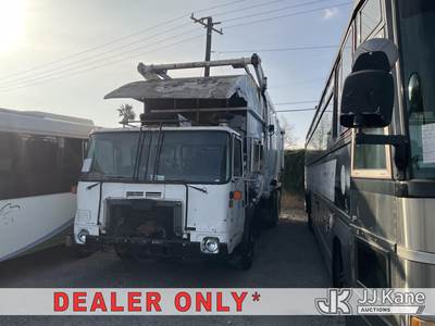 2008 Autocar Xpeditor WXLL Trash Truck