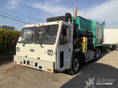 2016 CCC LET 2-26 Trash Truck