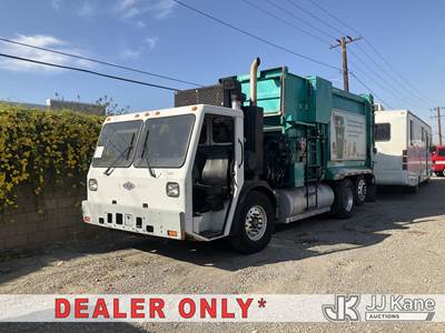 2013 Crane Carrier Co. Low Entry Trash Truck