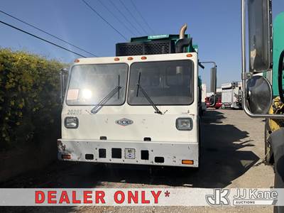 2013 Crane Carrier Co. Low Entry Trash Truck