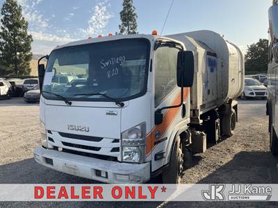2017 Isuzu NQR Trash Truck