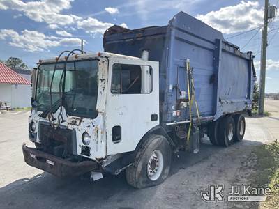 2010 Mack MRU600 T/A Garbage/Compactor Truck