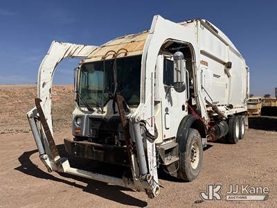 2016 Mack MRU600 T/A Trash Truck