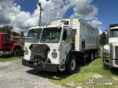 2021 PTRB Garbage/Compactor Truck