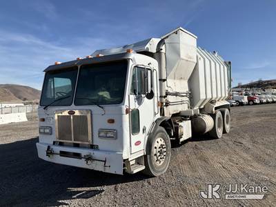 2000 Peterbilt 320 Garbage/Compactor Truck