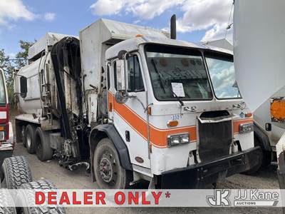 2017 Peterbilt COE 320 Trash Truck