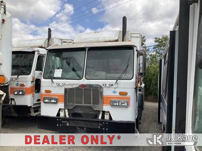 2017 Peterbilt COE 320 Trash Truck