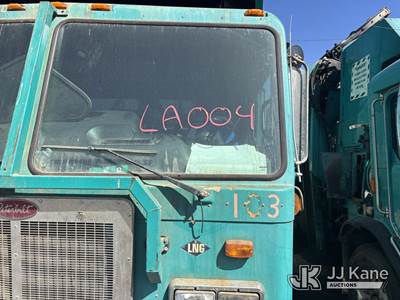 2011 Peterbilt 320 Front Loader 10.0L L6 6X4