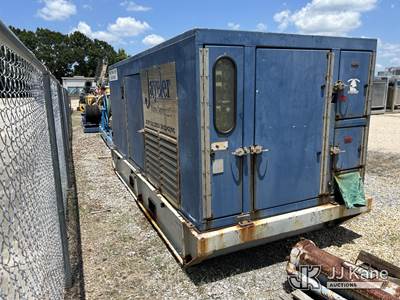 2005 Cummins QSX15 CM570 300 KW Generator