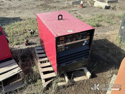 6 LINCOLN DC Generators (Conditions Unknown)