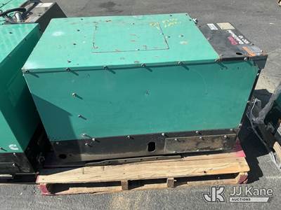 1 Cummins Onan RV 12500 Generator (Used)
