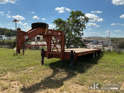 2003 Belshe DT255 Gooseneck Tagalong Trailer