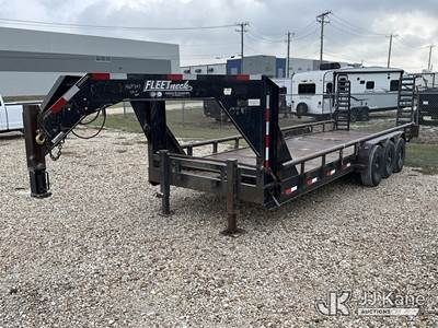 2001 Diamond Gooseneck Tagalong Trailer