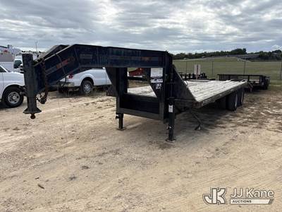2000 Load Trail Gooseneck Tagalong Trailer