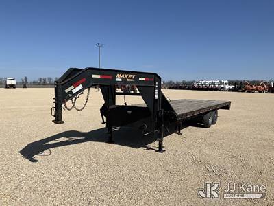 2013 Maxey Gooseneck Tagalong Trailer