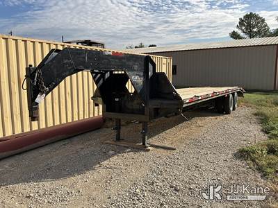 1995 RoadClipper Fleet Neck T/A Tagalong Gooseneck Flatbed Trailer