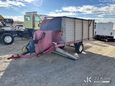 Brouwer BV-85 Leaf Vac Trailer