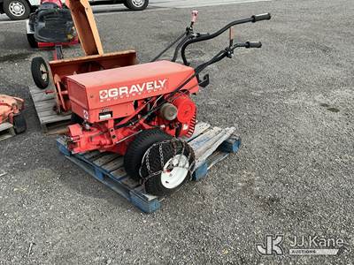 GRAVELY 985108 Lawn Tractor