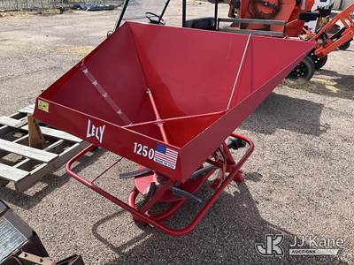 Lely Model L1250 3 Point Mounted Dry Fertilizer/Grass Applicator