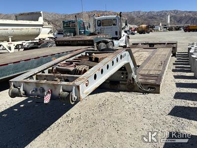 2000 COZAD 60-Ton Hydraulic Detachable Gooseneck Lowboy