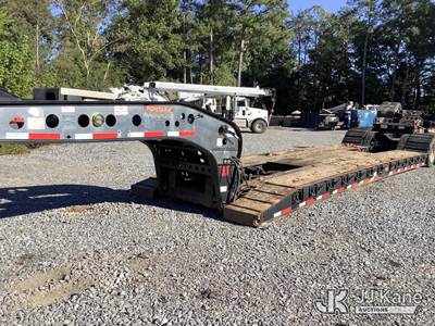 2021 Fontaine Magnitude 55H FLD 55-Ton Tri-Axle Hydraulic Rigid Gooseneck Lowboy Trailer