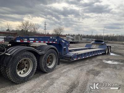 2014 Globe GTBN352-44-22-GG 35-Ton T/A Non-Ground Bearing Removable Gooseneck Lowboy Trailer