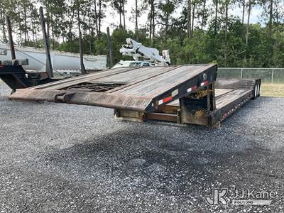 1989 Omni Tri-Axle Rigid Neck Lowboy Trailer