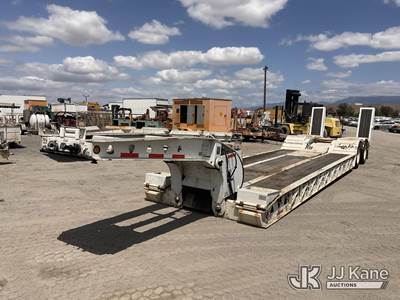 2009 Trailking TK80HDG T/A Detachable Lowboy Equipment Trailer with Hydraulic Ramps