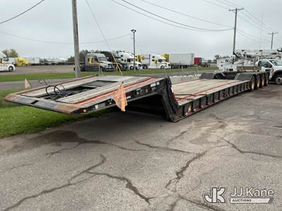 2013 X-L Specialized Trailers Inc XL 100 HFG Tri-Axle Lowboy Trailer