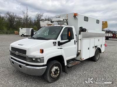 2007 Chevrolet C4500 Enclosed Utility/Air Compressor Truck