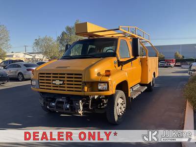 2005 Chevrolet C4C042 Crew-Cab Service Truck