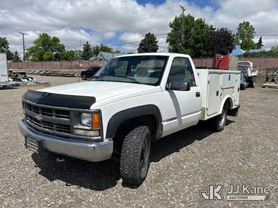 2000 Chevrolet K2500 4x4 Service Truck