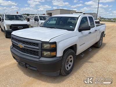 2014 Chevrolet Silverado 1500 Extended-Cab Service Truck