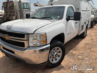 Chevrolet Silverado 2500HD Mechanic / Service Truck
