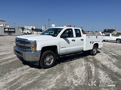Chevrolet Silverado 2500HD Mechanic / Service Truck