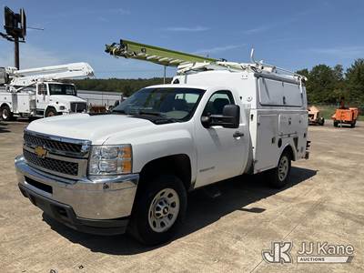 Chevrolet Silverado 2500HD Mechanic / Service Truck