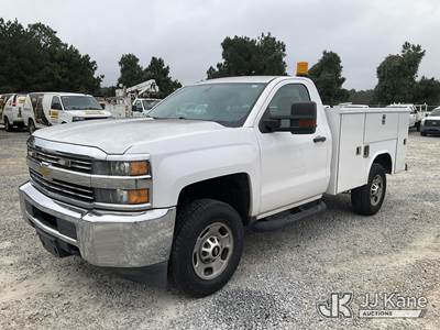 Chevrolet Silverado 2500HD Mechanic / Service Truck
