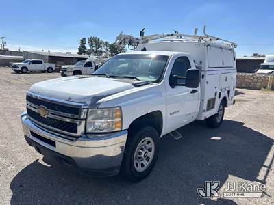 Chevrolet Silverado 2500HD Mechanic / Service Truck