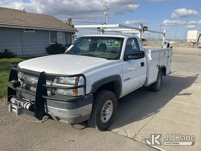 2003 Chevrolet Silverado 2500HD Service Truck