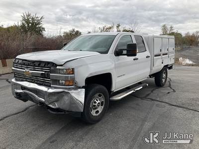 2015 Chevrolet Silverado 2500HD 4x4 Animal Control Truck