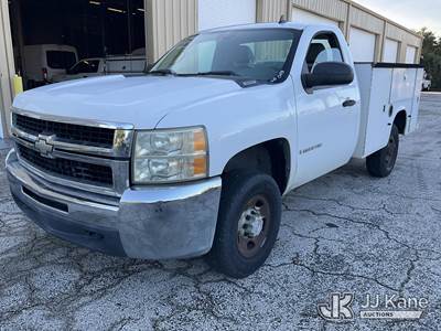 2007 Chevrolet Silverado 2500HD Service Truck