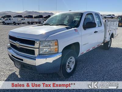 2008 Chevrolet Silverado 2500HD 4x4 Extended-Cab Service Truck