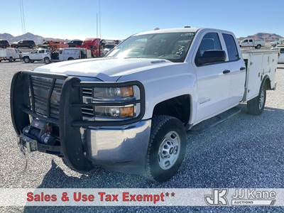 2016 Chevrolet Silverado 2500HD 4x4 Extended-Cab Service Truck