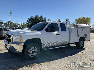 2012 Chevrolet Silverado 2500HD Extended-Cab Service Truck